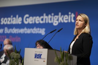 Verena Bentele am Rednerpult