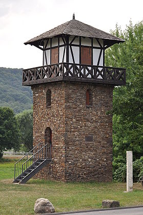 Nachbau des Römerturmes Nr. 1 in Rheinbrohl