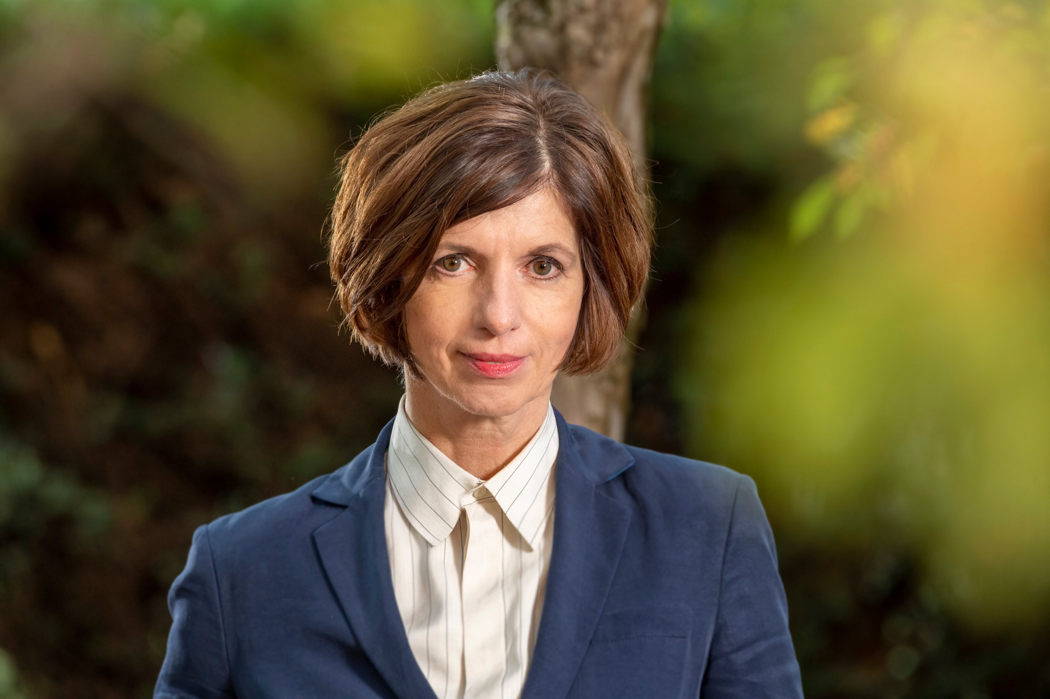 Jutta Allmendiger Das Portraitfoto zeigt Jutta Allmendiger.