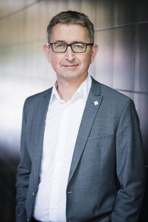 Joachim Rock Das Portraitfoto zeigt Dr. Joachim Rock, Hauptgeschäftsführer Deutscher Paritätischer Wohlfahrtsverband