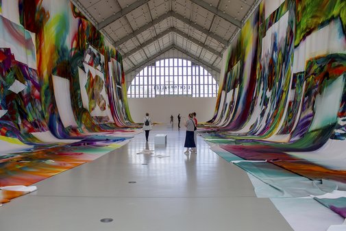 Blick in den Ausstellungsraum von "Wunderbild" in den Deichtorhallen Hamburg