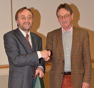 VdK-Kreisvorsitzender Hans-Werner Kaiser li. und Dr. Fredy Bertram re.
