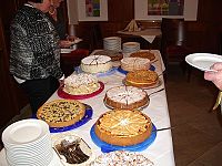 Kuchen und Tortenbuffet unserer Ortsverbandskonditorinnen
