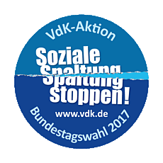 Runder Button mit dem Logo des VdK Deutschland und der Aufschrift "VdK-Aktion Soziale Spaltung stoppen! www.vdk.de Bundestagswahl 2017"