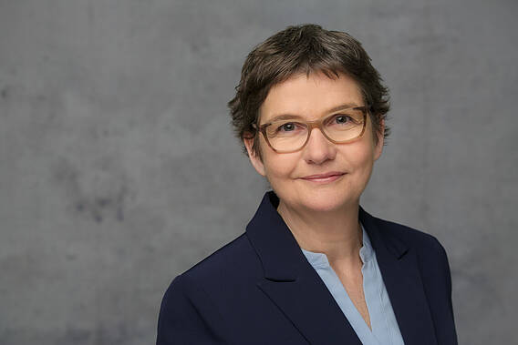 Das Bild zeigt die neue Pressesprecherin des Sozialverbands VdK Deutschland Claudia Kepp.