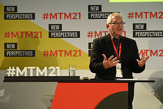 Organisierte und moderierte die Veranstaltung: Medienberater und Publizist Michael Möhnle.