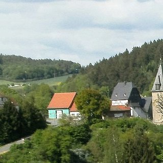 Evangelische Kirche und Pfarrhaus in Rod a.d. Weil